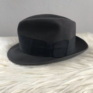 Dobb’s Fifth Avenue NY Fur Felt Fedora Hat
